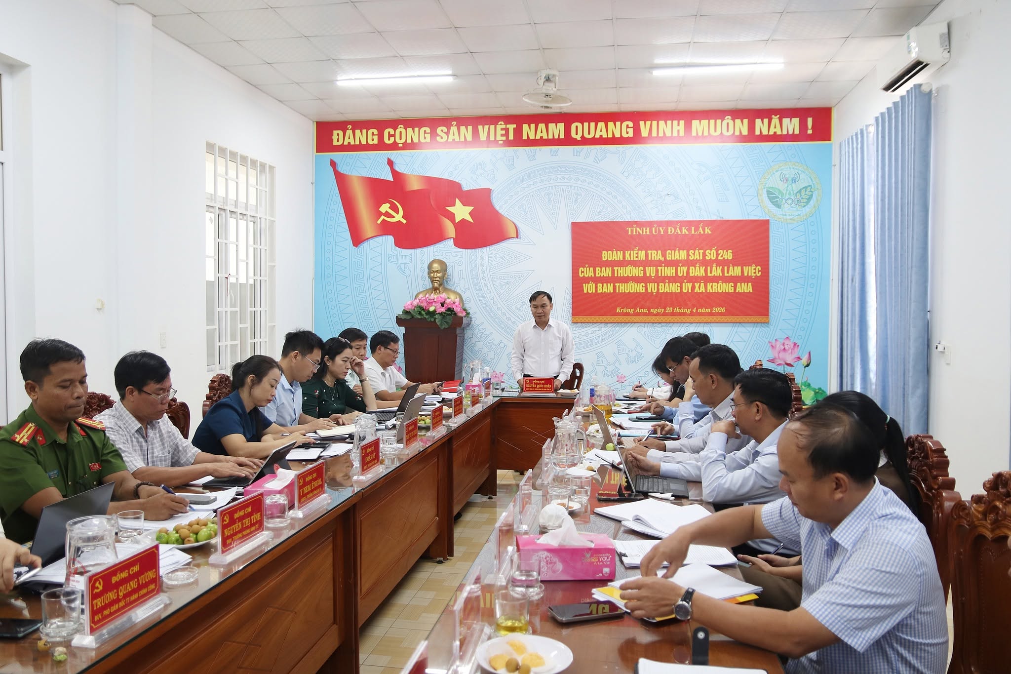 Đoàn kiểm tra, giám sát số 246 của Ban Thường vụ Tỉnh ủy àm việc với Ban Thường vụ Đảng ủy xã Krông Ana